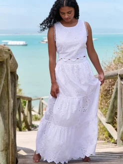 B by Ted Baker Broidery Beach White Skirt Best