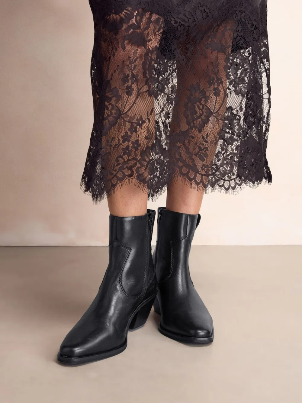 Next Standard/Wide Fit Cowboy Block Heel Ankle Boots Black Leather Outlet