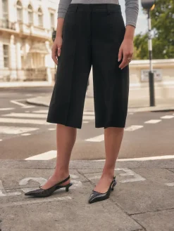 Next Smart Longline Shorts Black New