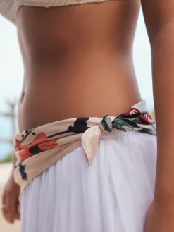 Next Blue Brunch Scene Lightweight Square Scarf Online