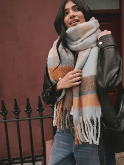 Next Heavyweight Brushed Blanket Scarf Blue/Orange Clearance