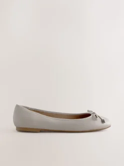 Next Round Toe Leather Ballerina Shoes Bone Discount