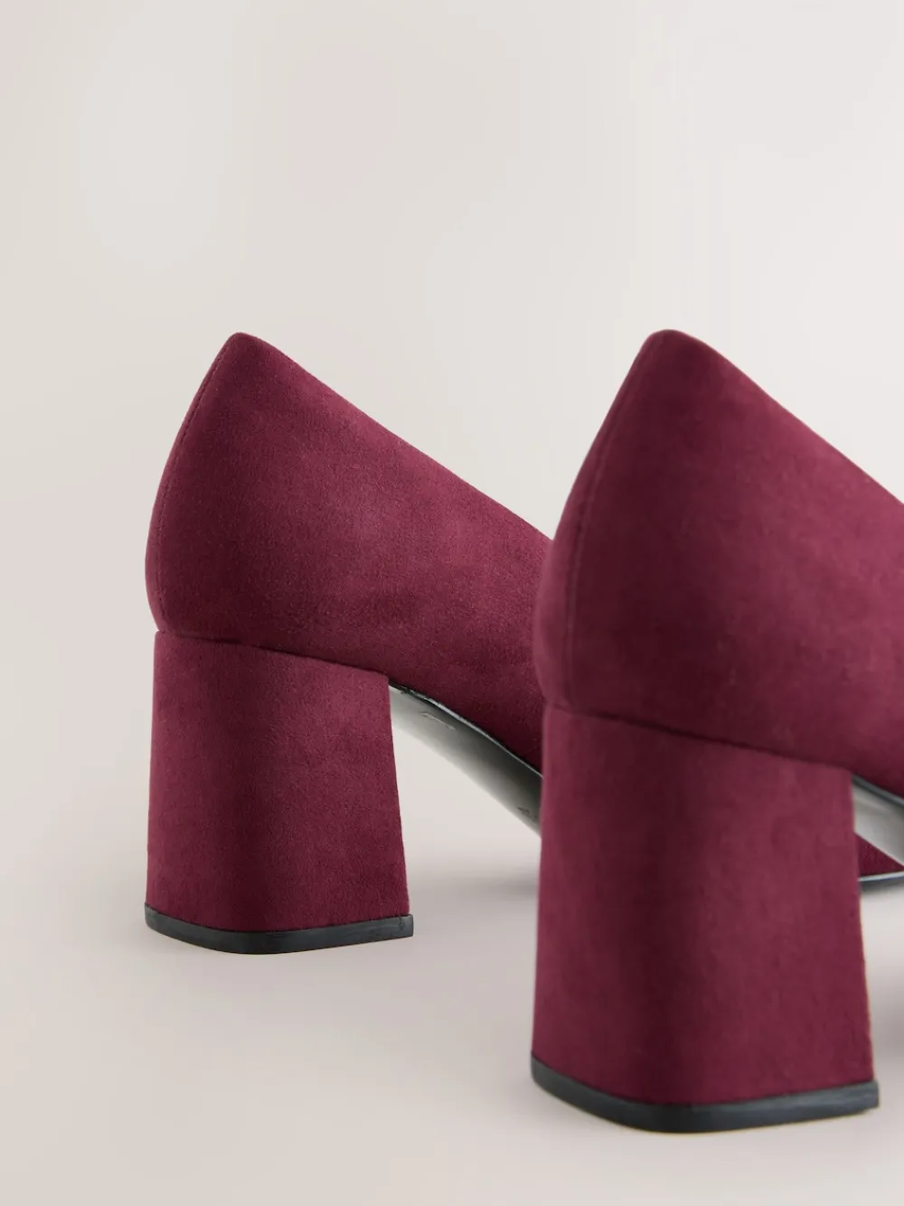 Next Standard/Wide Fit Standard Chisel Toe Block Courts Burgundy Red Clearance