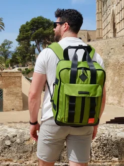 Cabin Max Navy Blue Memphis 24 Litre 40cm Travel Backpack New