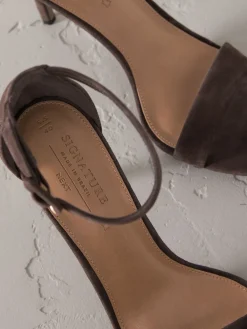 Next Signature Premium Leather Round Toe Buckle Detail Mid Simple Sandals Chocolate Brown Suede Sale