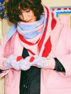 Eleanor Bowmer Checkerboard Lips Mittens White/Black Hot