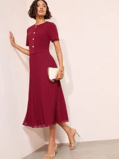 Friends Like These Button Down 2-In-1 Pleated Dress Berry Red Outlet