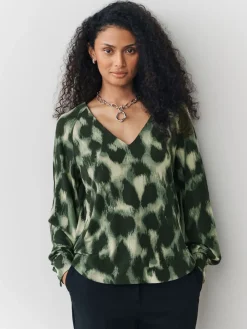 Next Long Sleeve V-Neck Jersery Blouse Green Animal Clearance