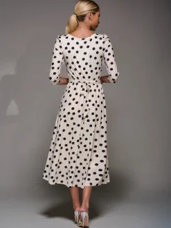 Jolie Moi Three Quarter Sleeve Jersey Midi Dress White / Brown