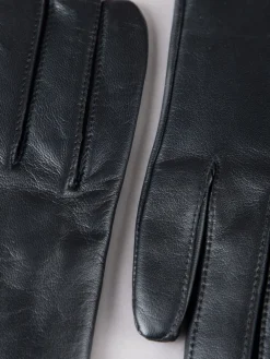 Lakeland Leather Bassenthwaite Button Detail Gloves Black Best