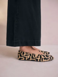 Next Leopard Extra Wide Fit Leather Round Toe Ballerinas New