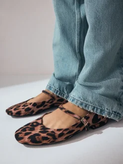 Next Standard/Wide Fit Round Toe Mary Jane Shoes Leopard Print Hot