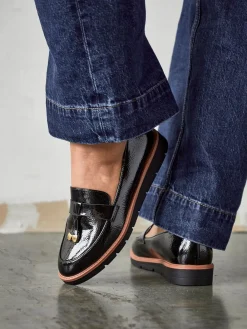 Linzi Nancy Patent Loafers With Tassel Detail Black Clearance