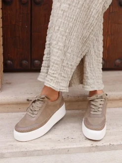 Linzi Harlem Faux Leather Platform Trainers Brown Clearance