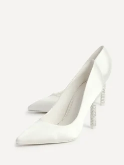 Linzi Ivory Adore Courts With Diamante Heel New