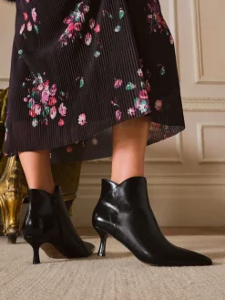 Love & Roses Faux Leather Kitten Heel Point Toe Smart Ankle Boots Black Clearance