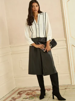 Love & Roses Ivory Contrast 3/4 Sleeve Notch Neck Blouse Clearance