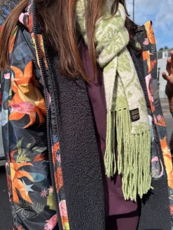 Never Fully Dressed Blanket Scarf Green/Cream Online