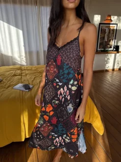 Never Fully Dressed Night Garden Satin Long Line Robe Hot