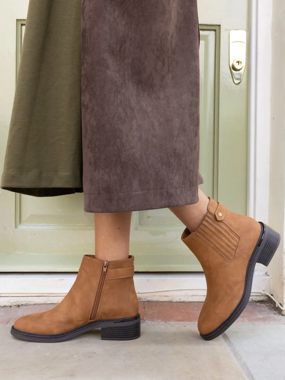 Novo Natural Wide Fit Wide Fit Darlina Flat Chelsea Ankle Boots Online