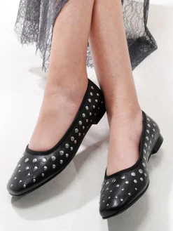 Off The Hook Black Dollis Leather Studded Ballerina Flats New