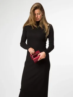 Pure Luxuries London Amber Leather Purse Red New