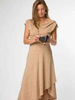 Pure Luxuries London 'Jade' Leather Purse Black Best