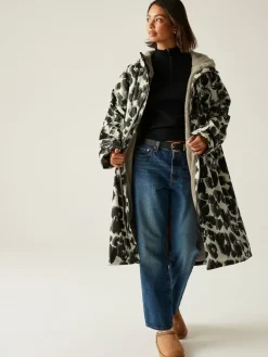 Regatta Natural Adult Waterproof Changing Robe New