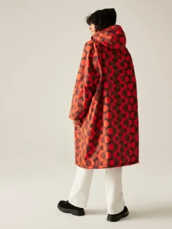 Regatta Hydra Fort Waterproof Orla Changing Robe Red Clearance