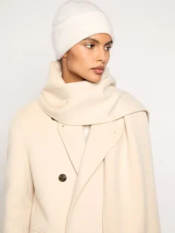 Reiss Alba 100% Cashmere Beanie Cream Hot