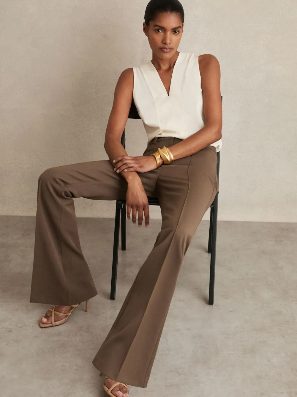 Reiss Gabi Flared Suit Trousers Mink Neutral Outlet