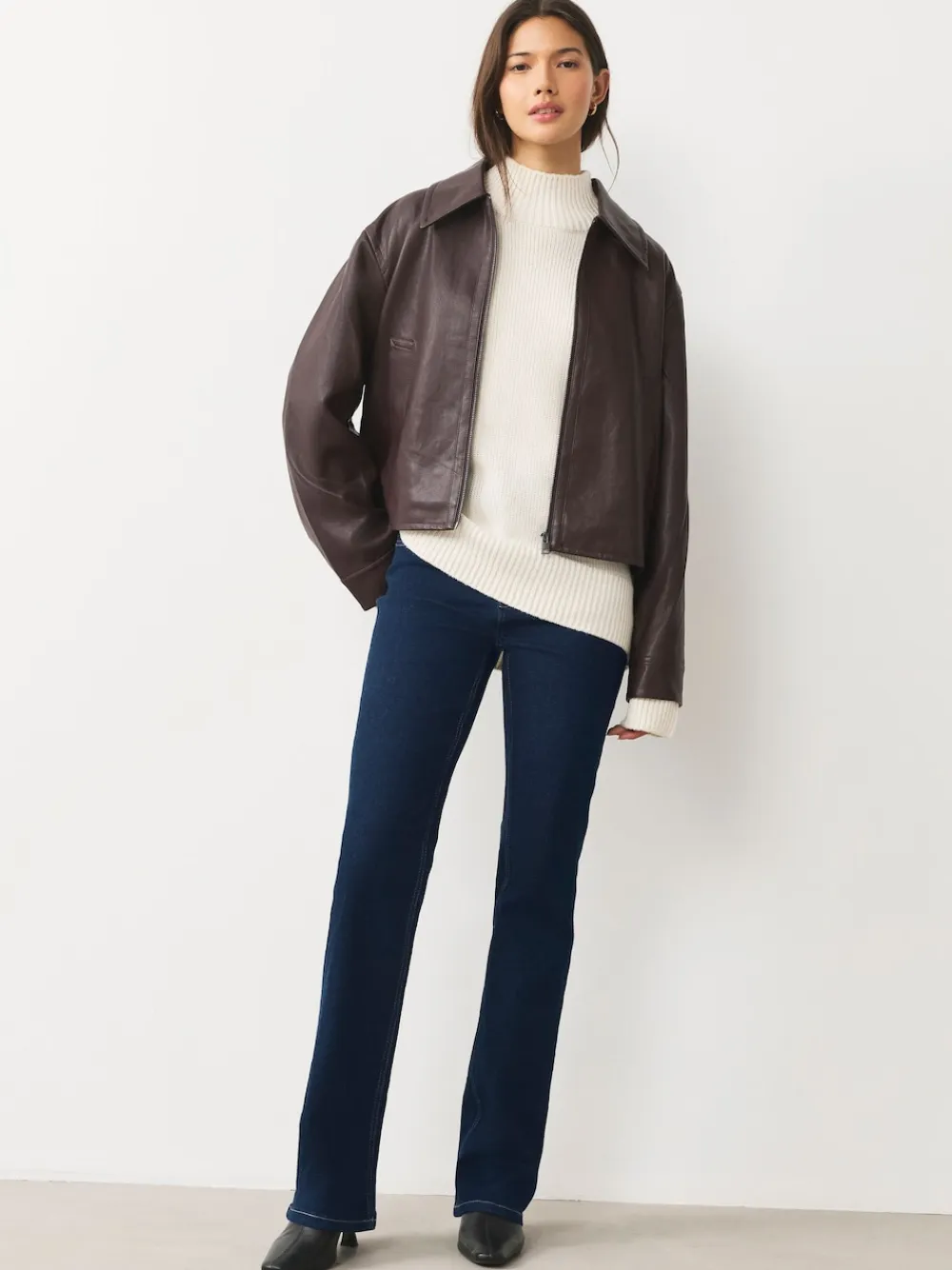 Next Mid Rise Stretch Bootcut Jeans Rinse Blue Hot