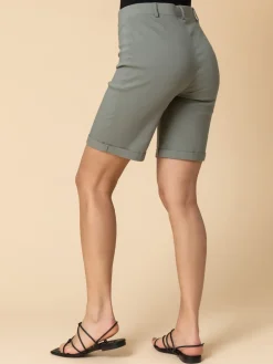 Roman Pear Green Turned Hem Stretch Shorts Online