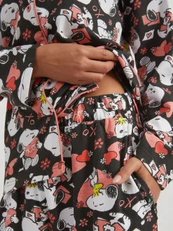 Skinnydip Black Peanuts Snoopy Love Pyjamas Set Online