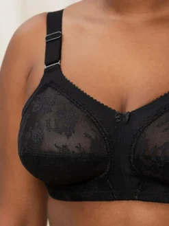Triumph Doreen Non Wired Bra Black Best